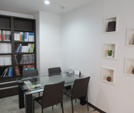 �n�E�X�h�D�I�ےÖ{�R�X�̓���