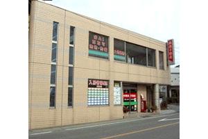 �L����Г��X�s���Y�̊O��