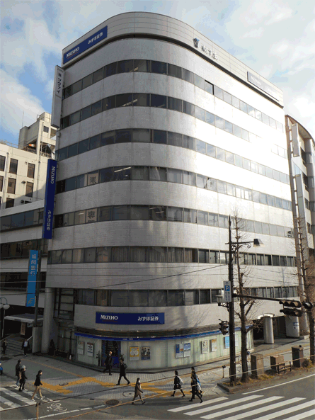 ������ЌF�{�s���Y�̓���