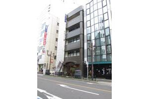 �������A��F�A�Z�b�g�E�}�l�W�����g